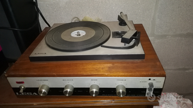 Giradischi amplificato Lesa vintage