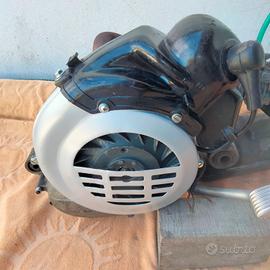 motore vespa  50 pks