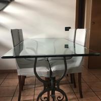 Stupendo tavolo in ferro battuto