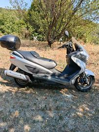 Suzuki Burgman 