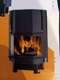 CAMINO A LEGNA CANALIZZATO CON VENTILAZIONE