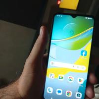 Motorola E13