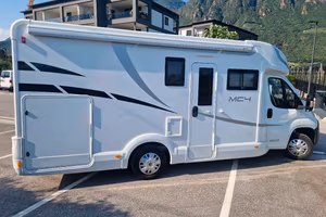 Camper Semintegrale McLouis MC4 360G