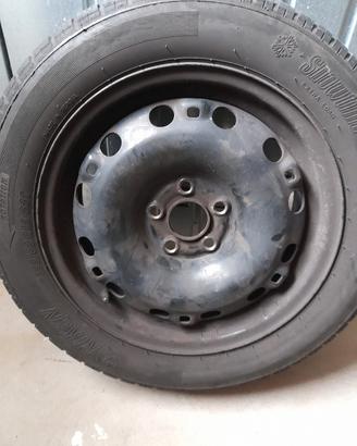 Gomme invernali  complete di cerchi