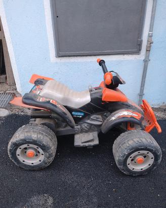 quad elettrico peg Perego Corral t Rex 12V 