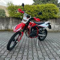 Swm rs 125 r 2024
