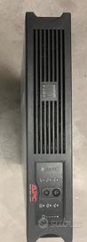 UPS APC SMART 2200 RIGENERATO CON BATTERIE NUOVE