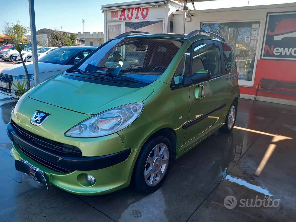PEUGEOT 1007