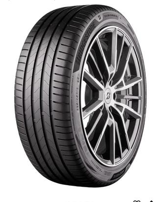 Gomme nuove estive, comprate per errore