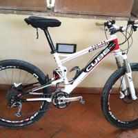 MTB Cube Stereo