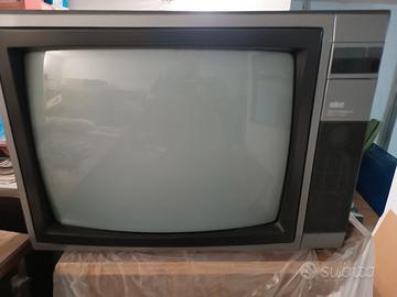 TV color Seleco funzionante 