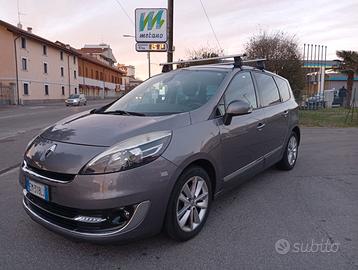 Renault 7 POSTI G.Scenic 1.5 DCI PERFETTA