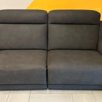 Divano in ecopelle motorizzato