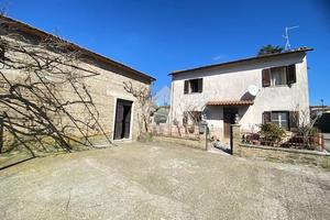 VILLA SINGOLA A MONTEFIASCONE