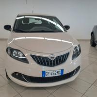 Lancia Ypsilon 1.0 FireFly 5 porte S&S Hybrid Ecoc
