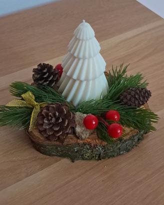 Decorazione Natalizia Artigianale su Base di Legno