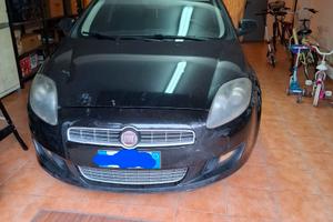 Auto con problemi al motore