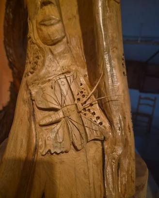 Tavolino in ginepro sardo pezzo unico artigianale