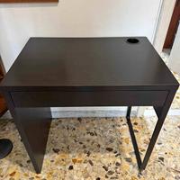 Scrivania Ikea