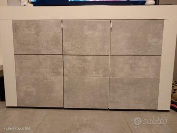 Credenza moderna