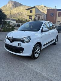 Renault twiungo