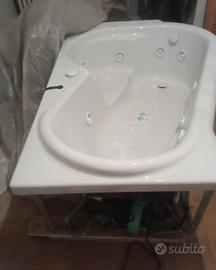 Vasca idromassaggio Teuco