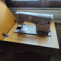 Macchina da cucire-Necchi 506- Vintage