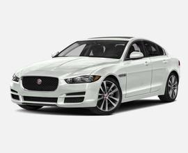 JAGUAR XE 2.0 D 180 CV aut. Pure Business Edition