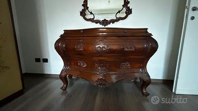 Cassettiera tombale in stile Luigi XV