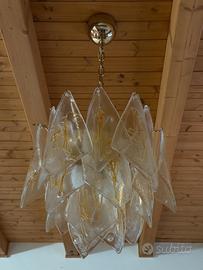2 lampadari in vetro a petali Murano - La Murrina
