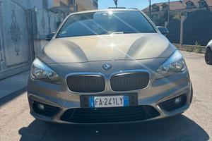 Bmw Serie 2 218d Luxury AUTOMATICO ANNO 2015