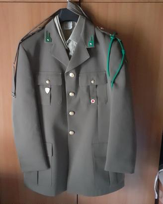 Divise militari