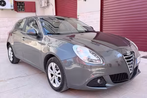 Alfa Romeo Giulietta 1.6 JTDm-2 105 CV Exclusive