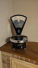 bilancia Berkel modello NF vintage restaurata nera