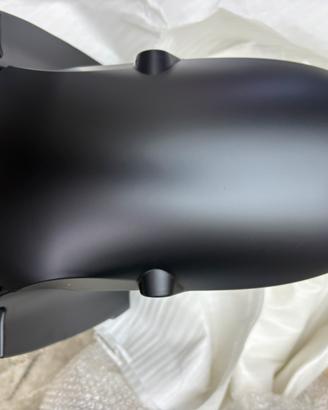 Parafango anteriore RKF125 nero opaco