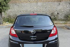 Opel corsa 2010