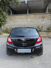 Opel corsa 2010