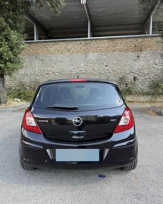 Opel corsa 2010
