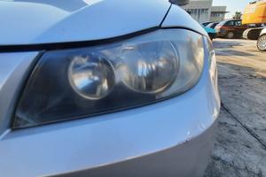 BMW 320D ANNO 2010 - FARO ANTERIORE SINISTRO