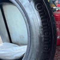 Gomme Continental 235/60 R18 invernali