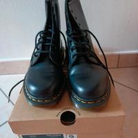 Dr. Martens nuovi stivaletti Unisex
