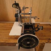 Affettatrice Berkel a volano Vintage Mod 8 nera