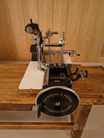 Affettatrice Berkel a volano Vintage Mod 8 nera