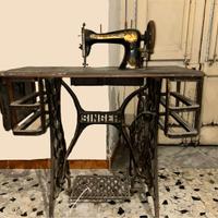 Macchina da cucire Singer del 1922