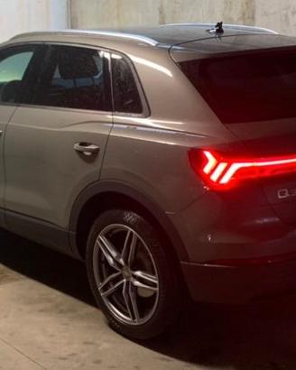 Audi Q3 35 TDI S tronic