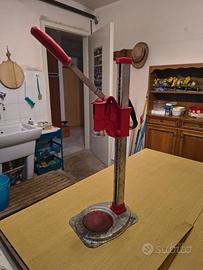 Tappatrice a corona regolabile