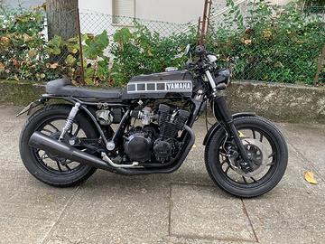 Yamaha XJ 750 cafe race