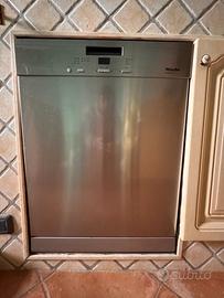 Lavastoviglie Miele