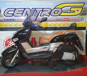 Yamaha Versity 300 usata in vendita