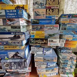 Scatole di montaggio aerei 1/72 varie marche